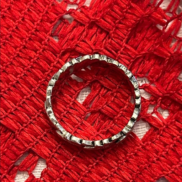 Vintage Silver Leaf Design Ring - Picture 2 of 6